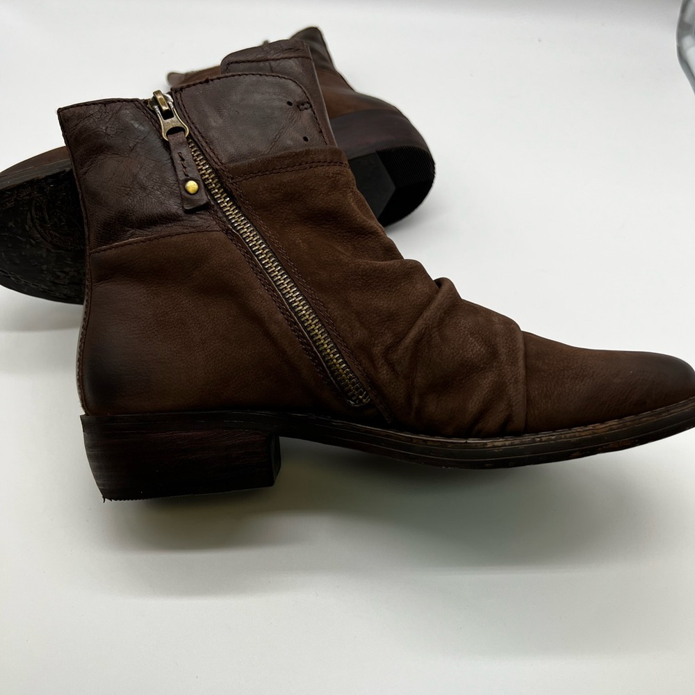 OTBT Women’s Size 9.7 Yokel Slouch Bootie - Picture 9 of 9